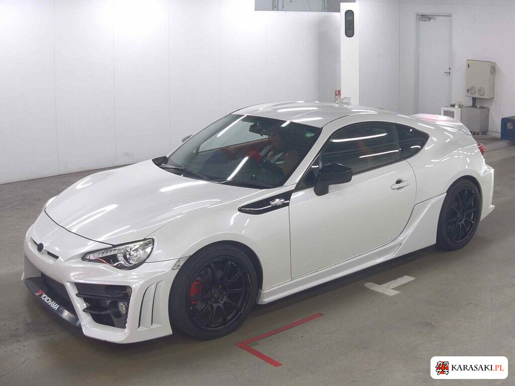 Toyota 86 2015 z aukcji japońskiej
