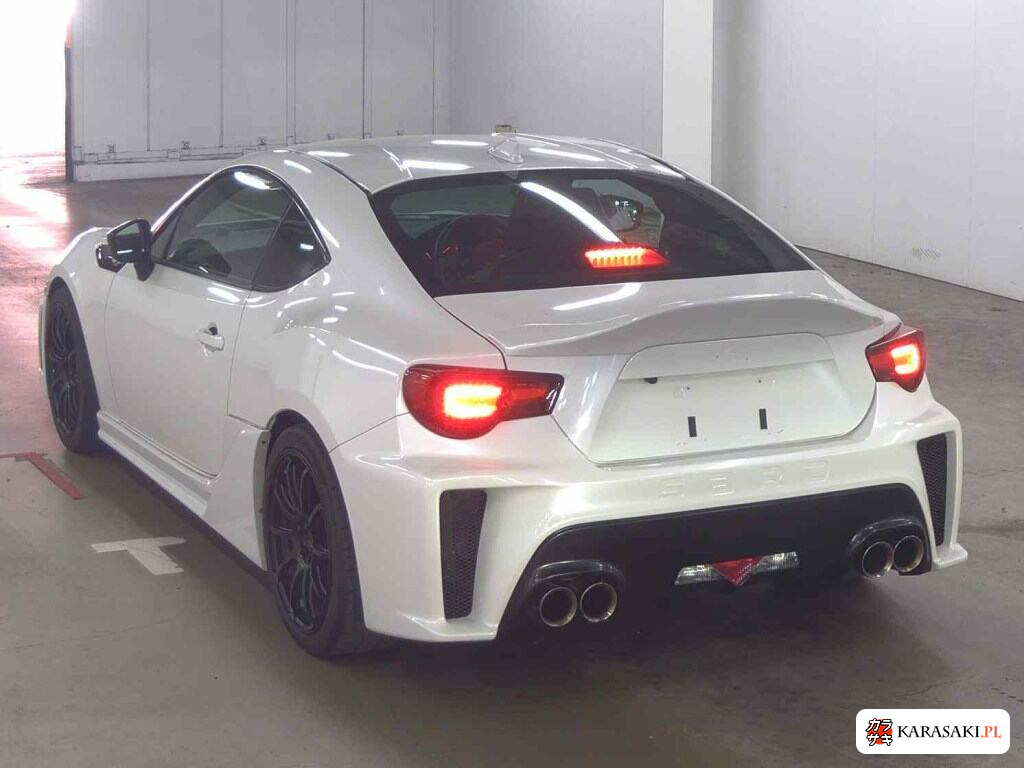 Toyota 86 2015 z aukcji japońskiej