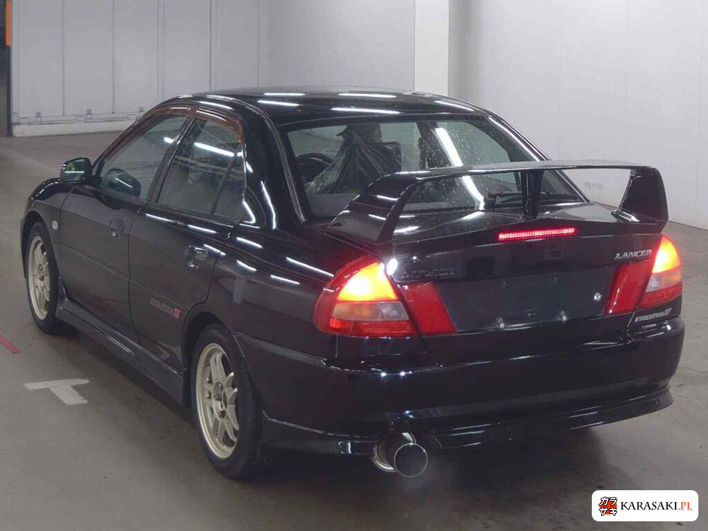 Mitsubishi Lancer 1996 z aukcji japońskiej