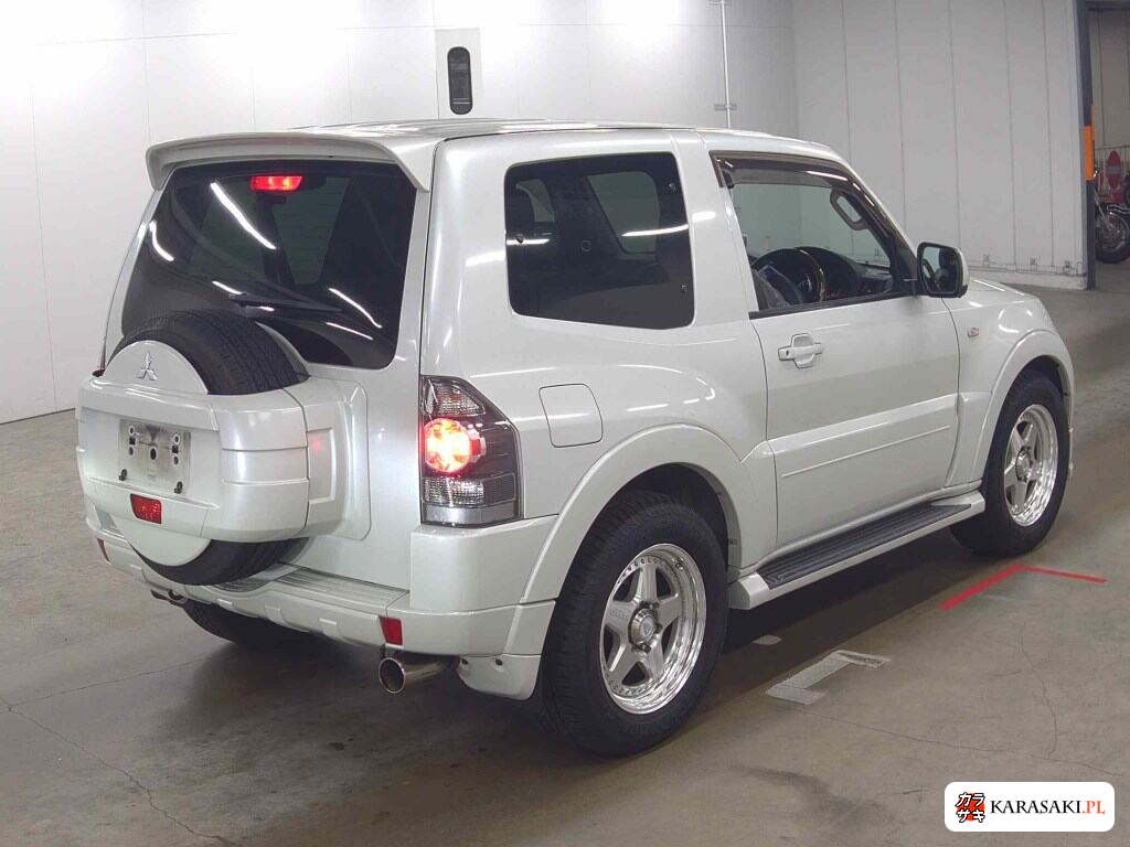 Mitsubishi Pajero 2008 z aukcji japońskiej