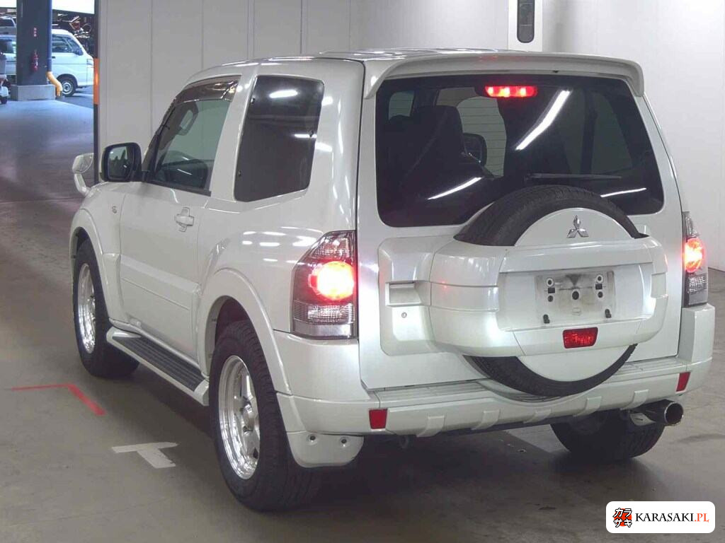 Mitsubishi Pajero 2008 z aukcji japońskiej