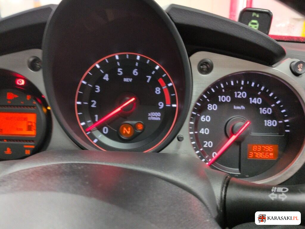 Nissan Fairlady Z 2014 z aukcji japońskiej