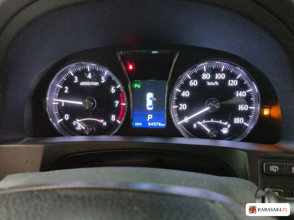 Toyota Crown 2013 z aukcji japońskiej
