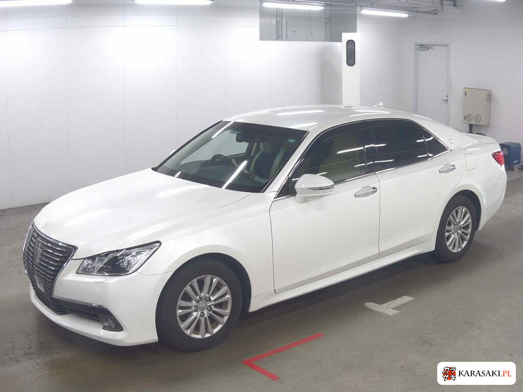 Toyota Crown 2013 z aukcji japońskiej