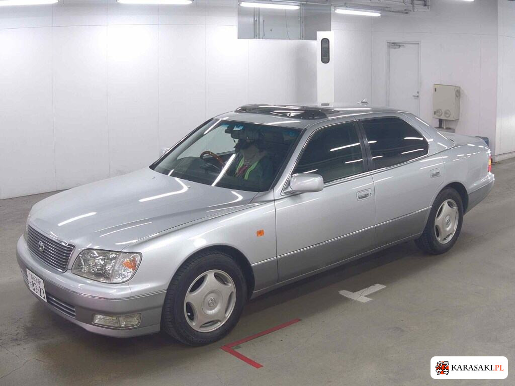 Toyota Celsior 1998 z aukcji japońskiej