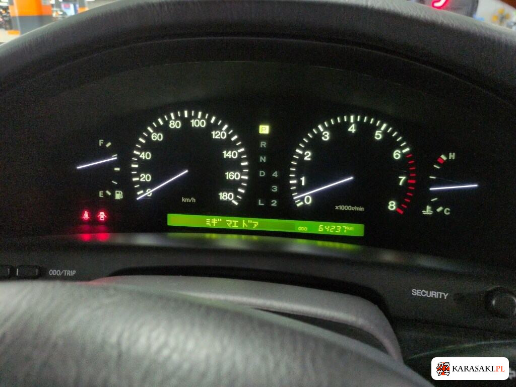 Toyota Celsior 1998 z aukcji japońskiej