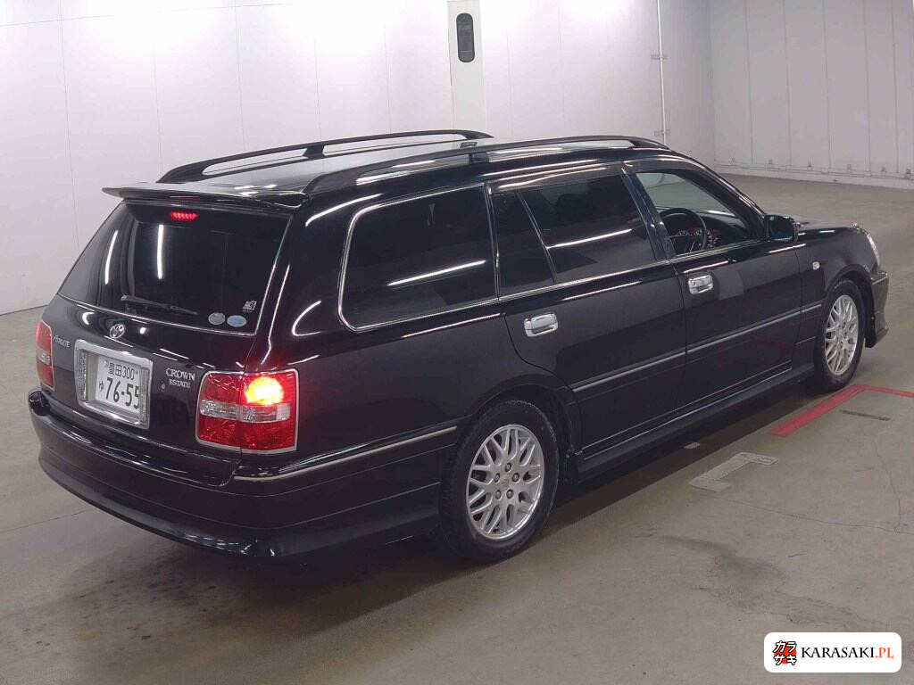 Toyota Crown Estate 2006 z aukcji japońskiej