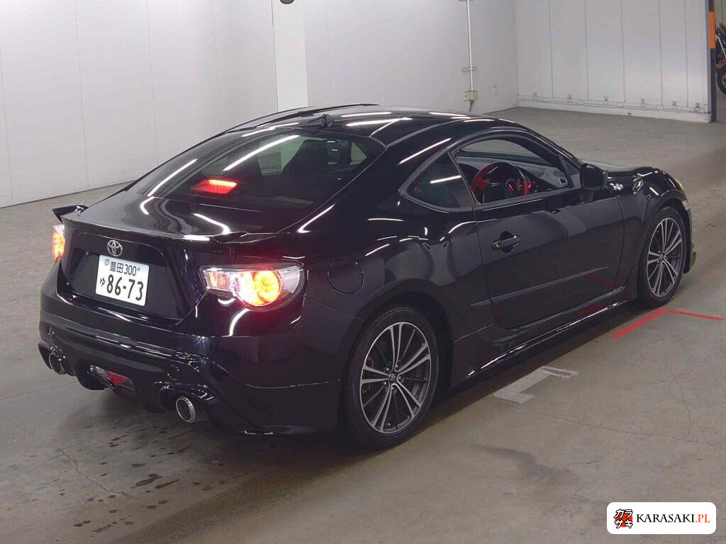 Toyota 86 2012 z aukcji japońskiej