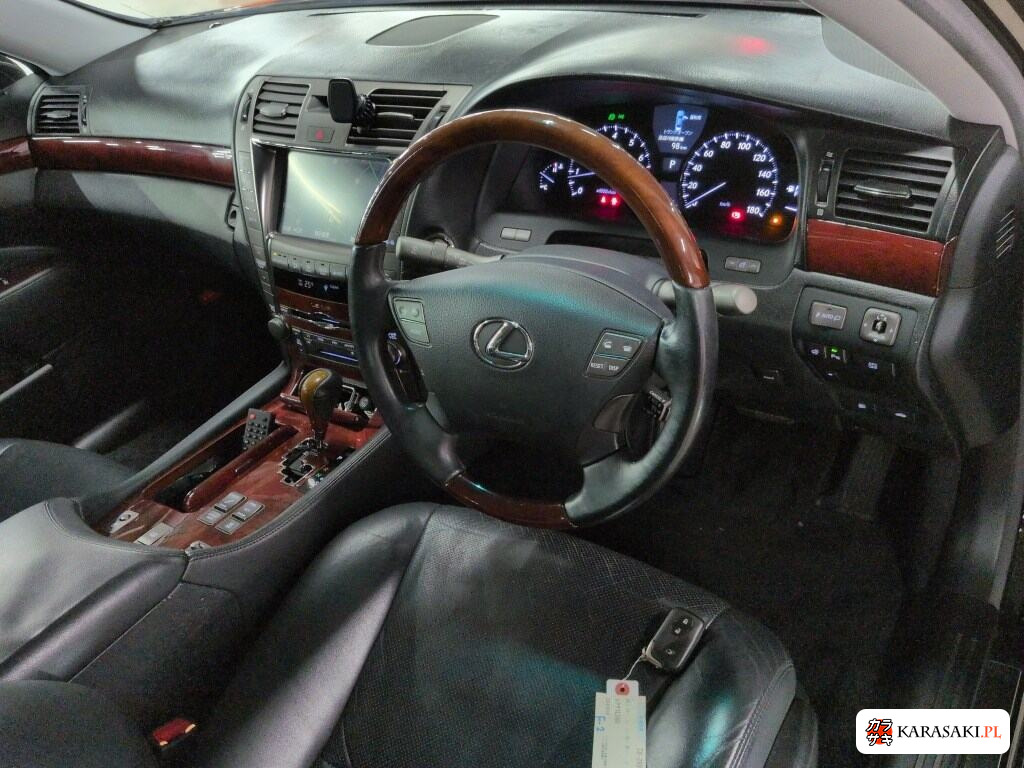 Lexus LS 2007 z aukcji japońskiej