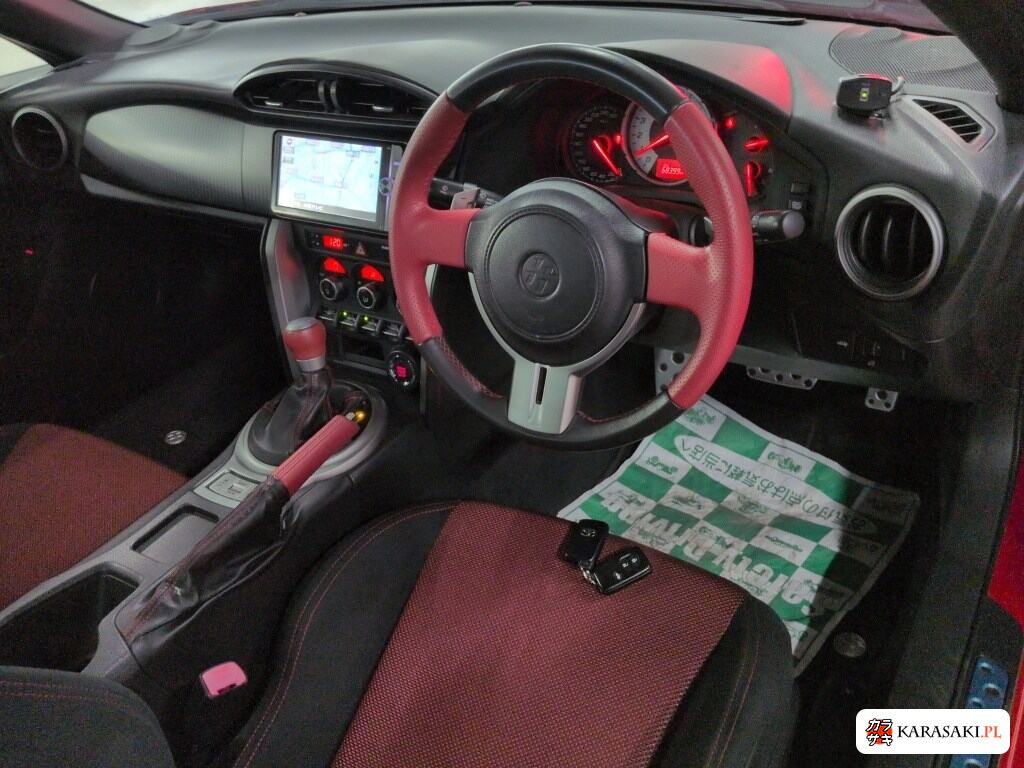 Toyota 86 2012 z aukcji japońskiej