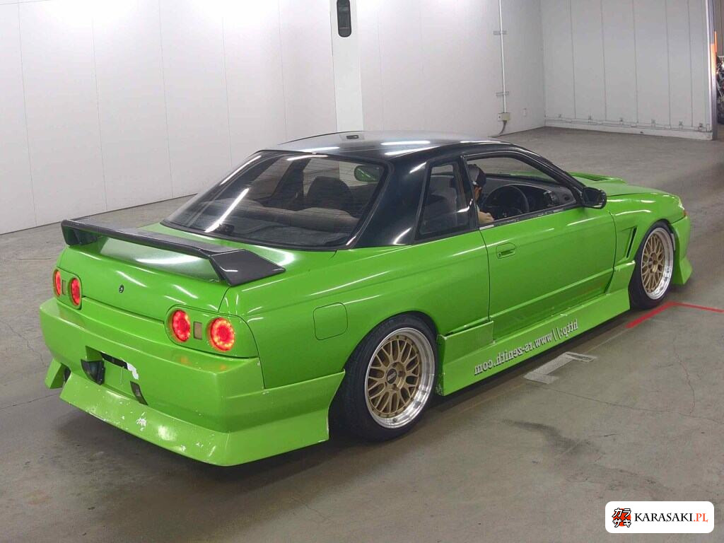 Nissan Skyline 1992 z aukcji japońskiej
