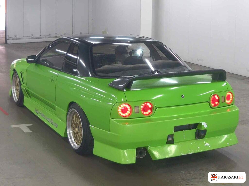Nissan Skyline 1992 z aukcji japońskiej
