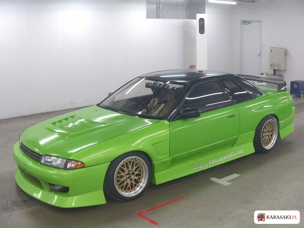Nissan Skyline 1992 z aukcji japońskiej