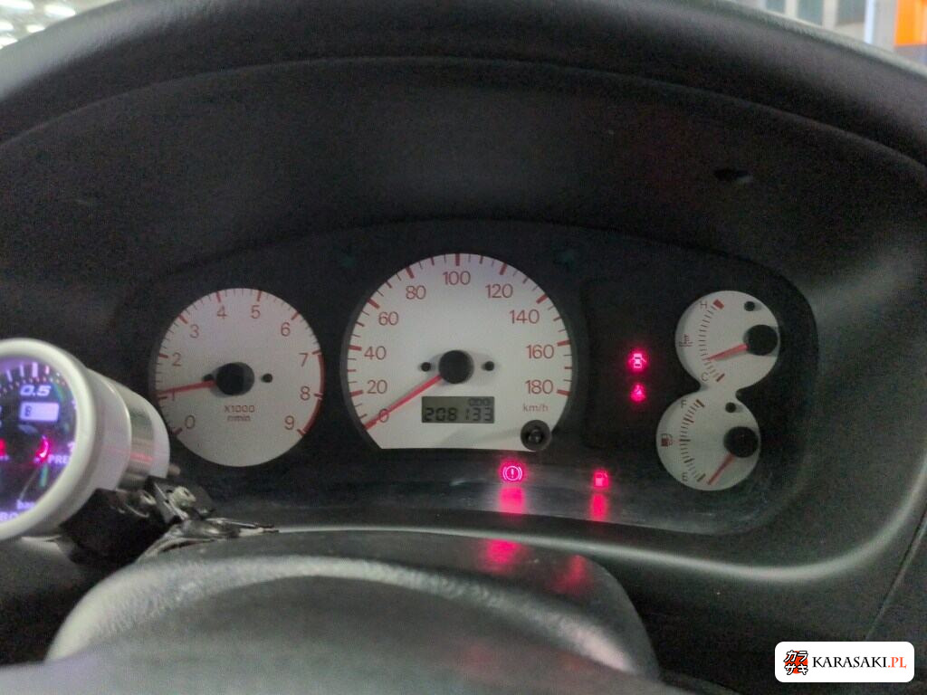 Mitsubishi Lancer 1996 z aukcji japońskiej