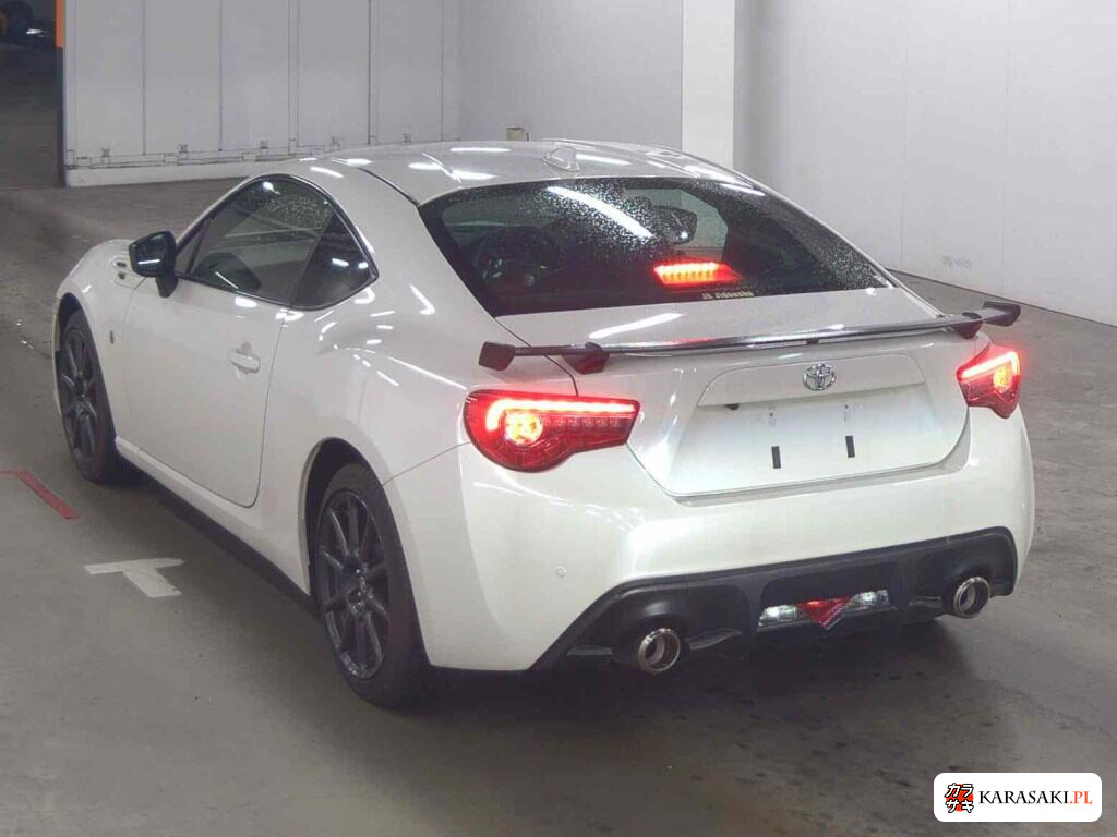 Toyota 86 2020 z aukcji japońskiej