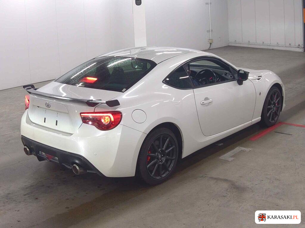 Toyota 86 2020 z aukcji japońskiej