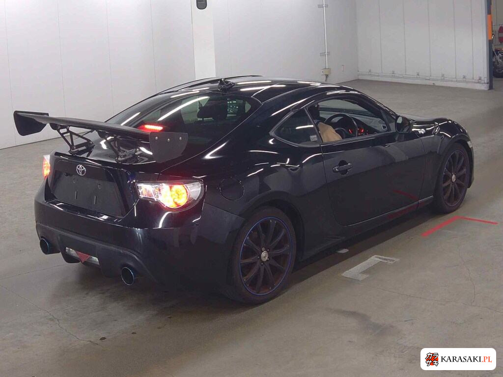 Toyota 86 2013 z aukcji japońskiej