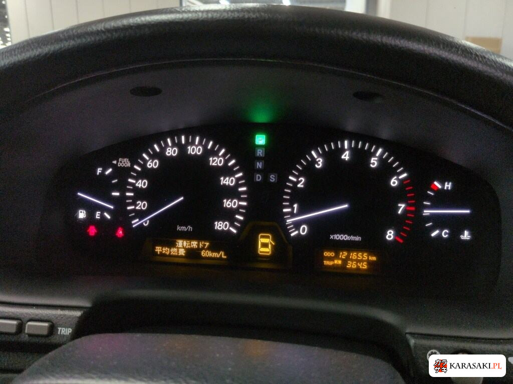 Toyota Celsior 2004 z aukcji japońskiej