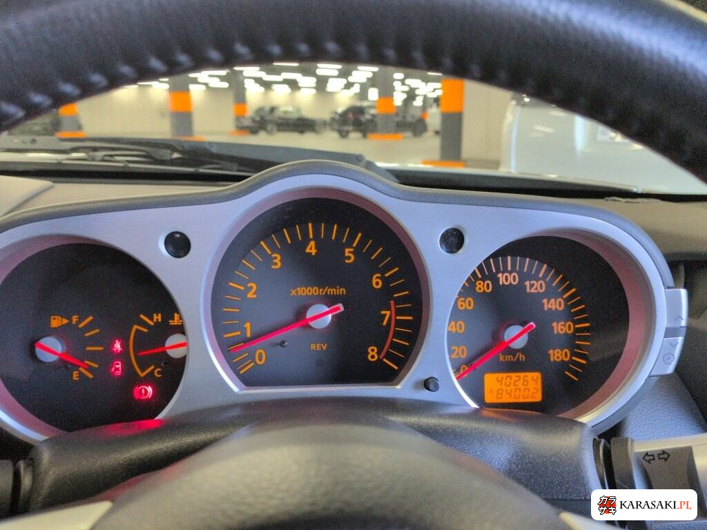 Nissan Fairlady Z 2003 z aukcji japońskiej