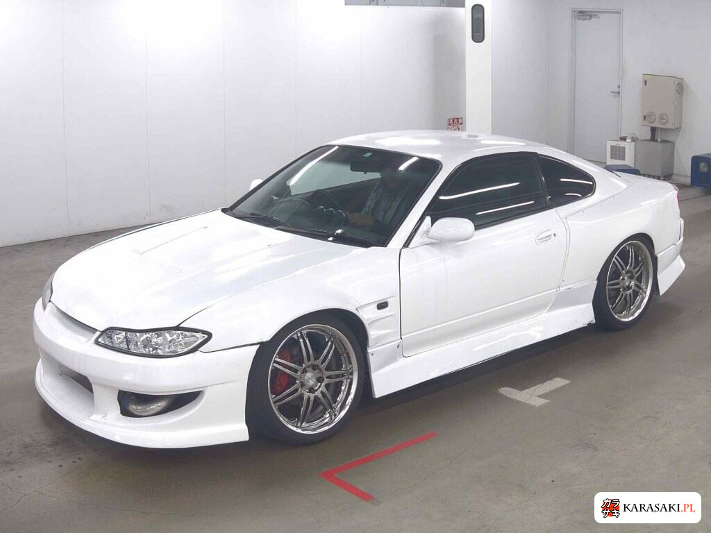 Nissan Silvia 2001 z aukcji japońskiej
