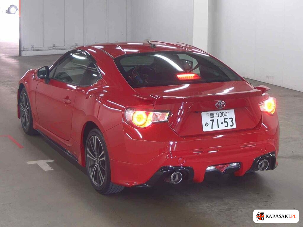 Toyota 86 2014 z aukcji japońskiej