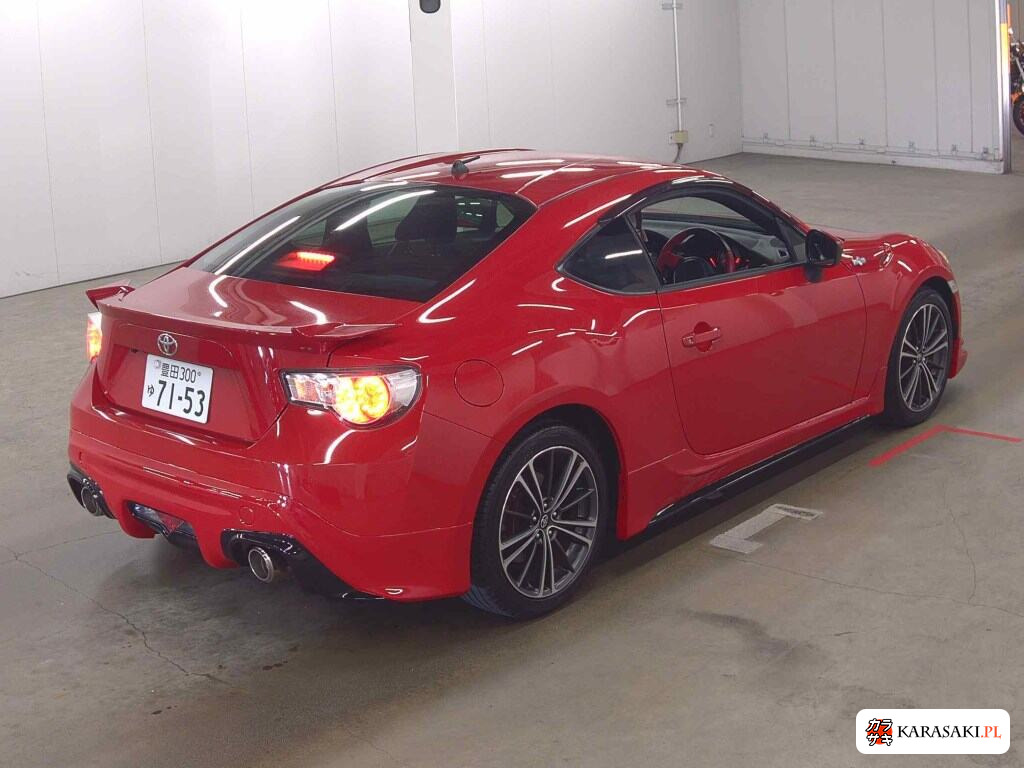 Toyota 86 2014 z aukcji japońskiej