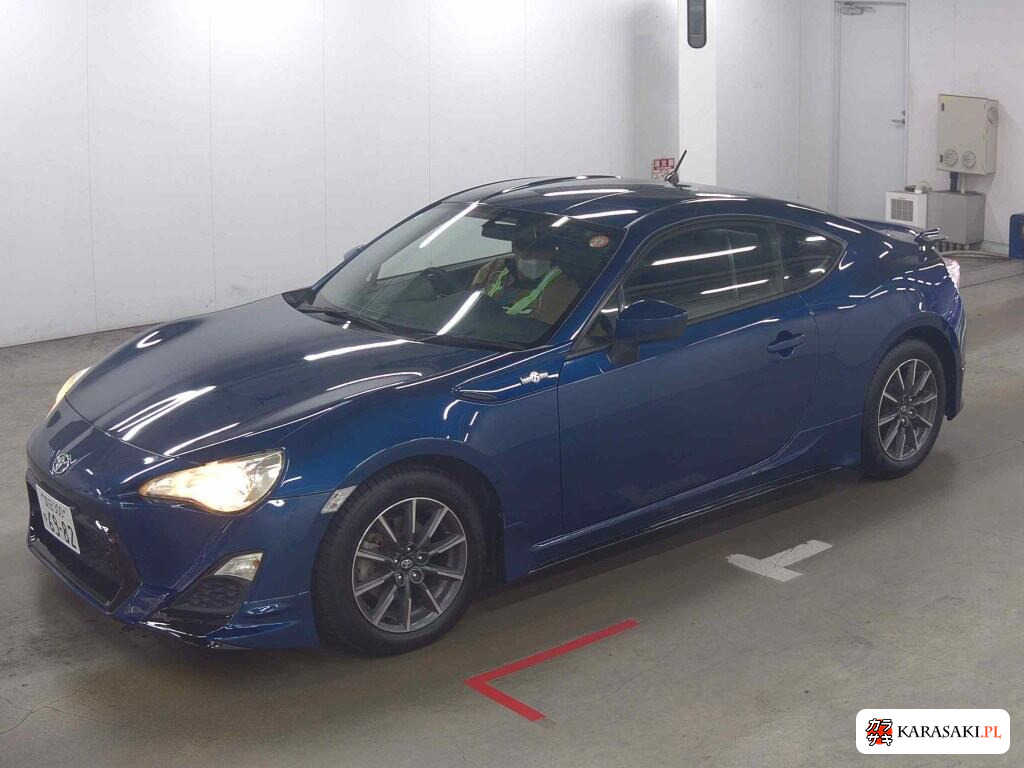 Toyota 86 2012 z aukcji japońskiej