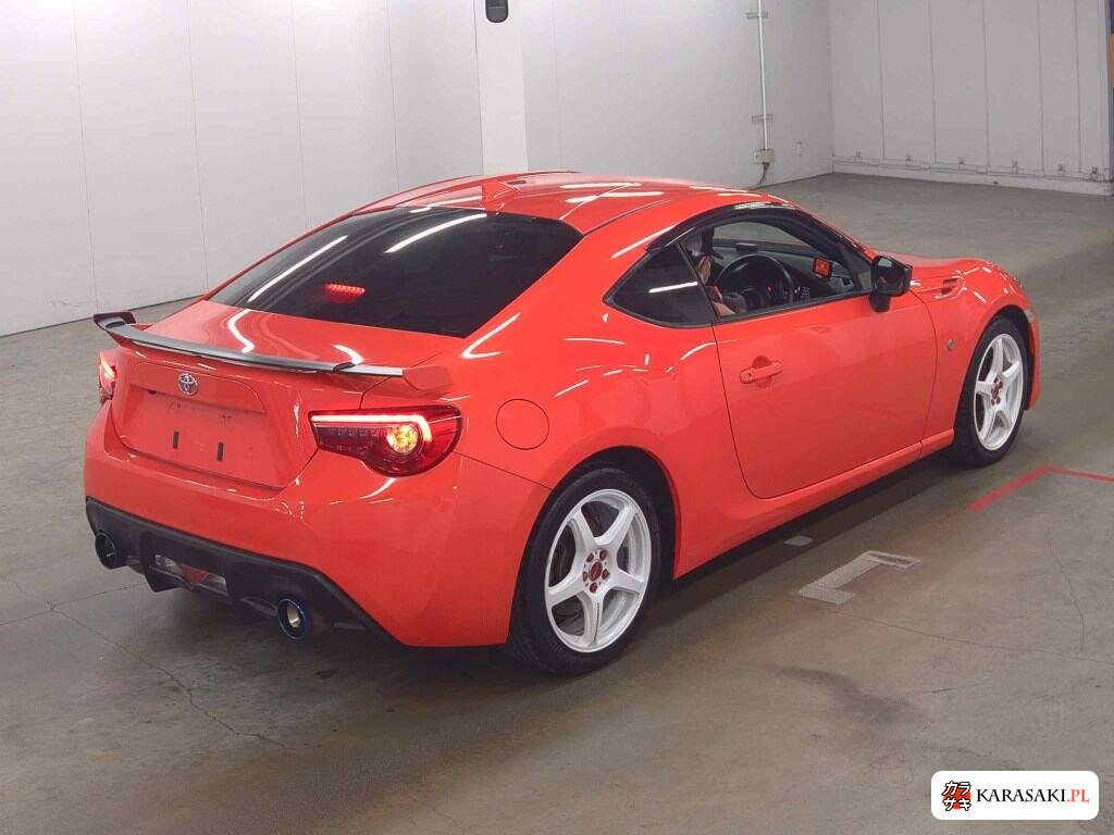 Toyota 86 2017 z aukcji japońskiej