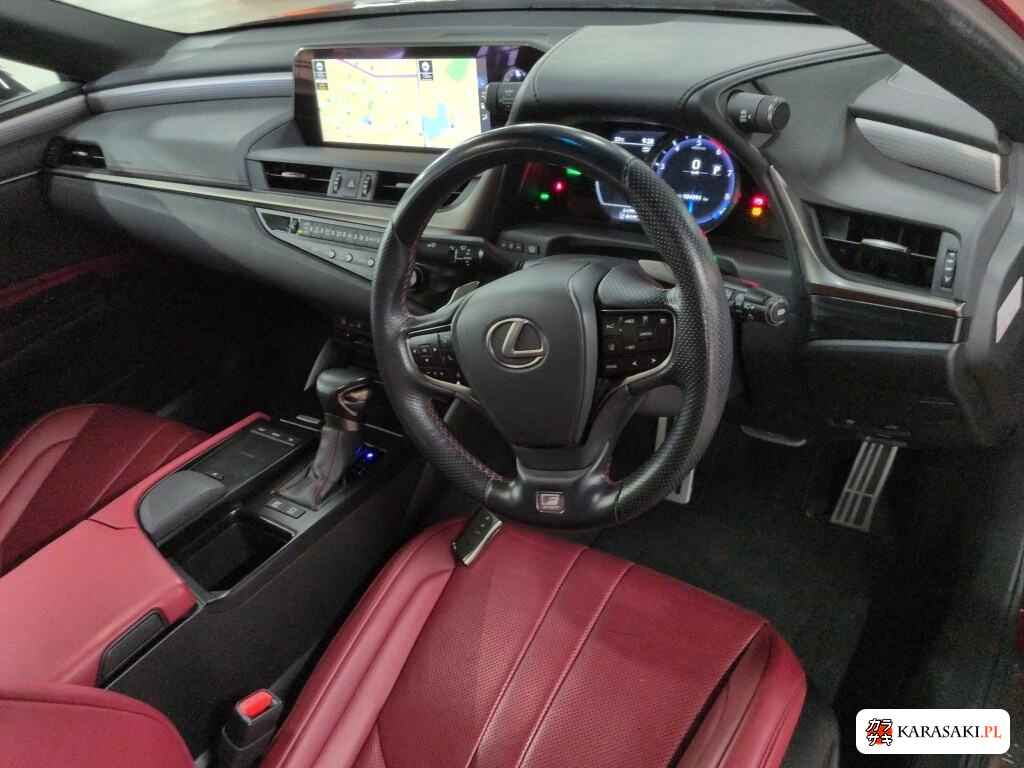 Lexus Es 2019 z aukcji japońskiej