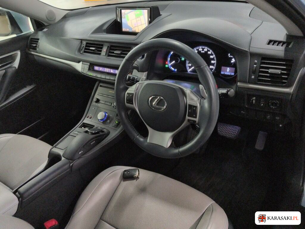 Lexus CT 2011 z aukcji japońskiej