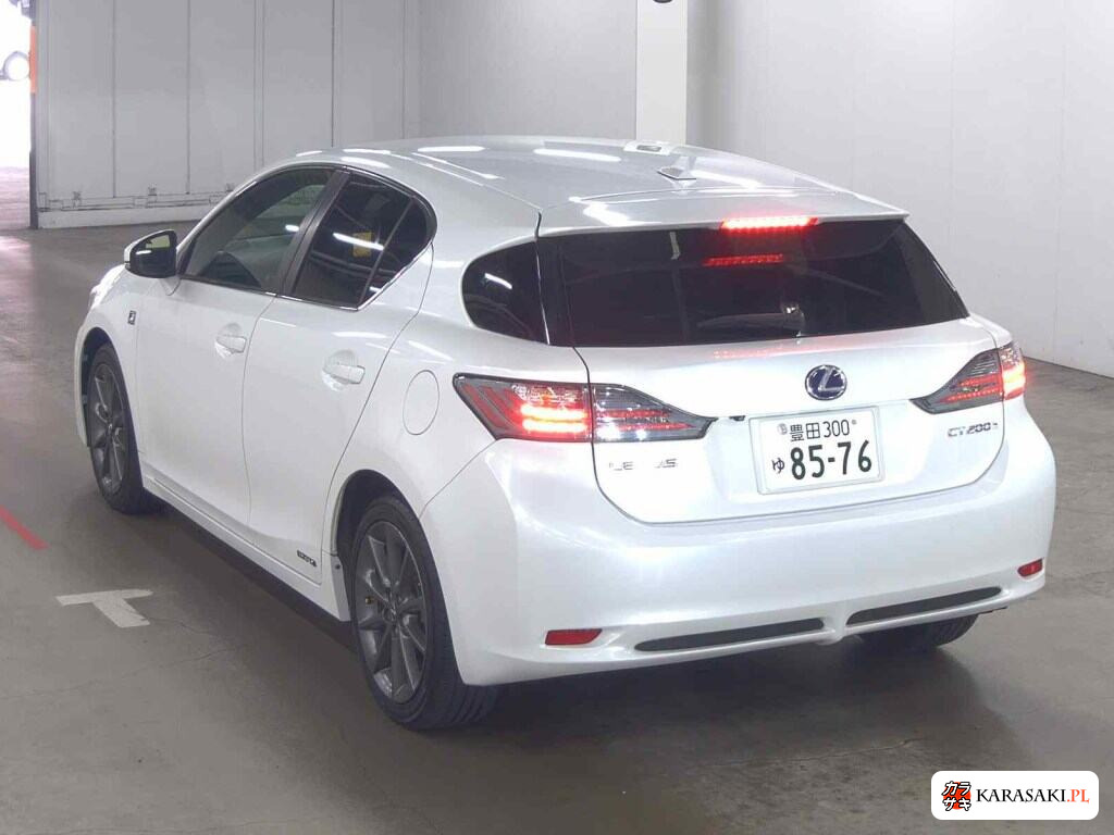 Lexus CT 2011 z aukcji japońskiej