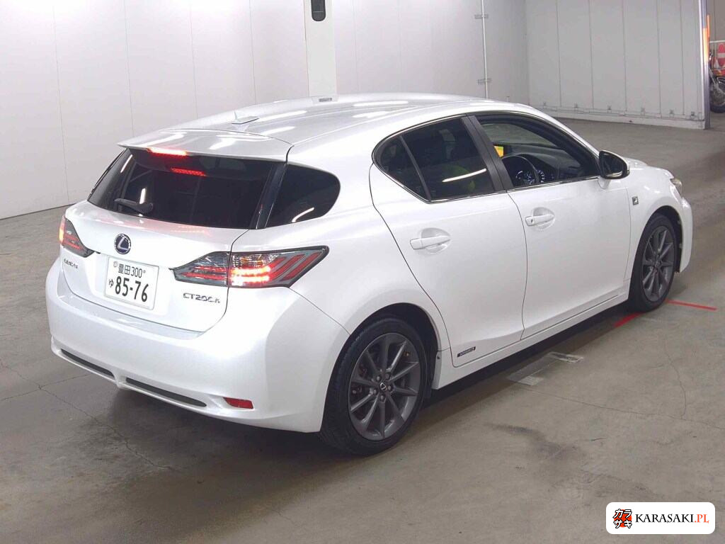 Lexus CT 2011 z aukcji japońskiej