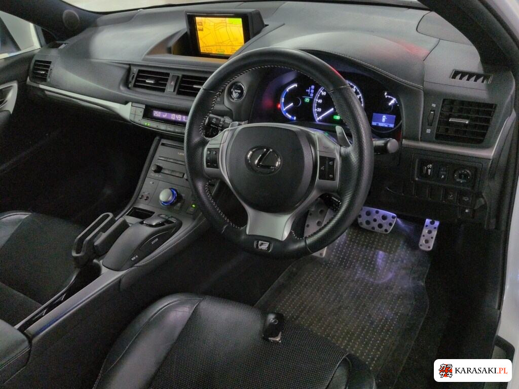 Lexus CT 2011 z aukcji japońskiej