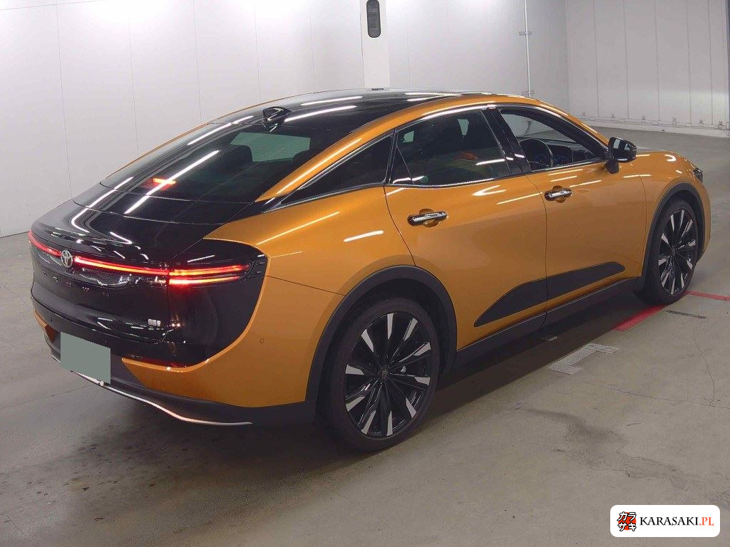 Toyota Crown Crossover 2023 з японського аукціону