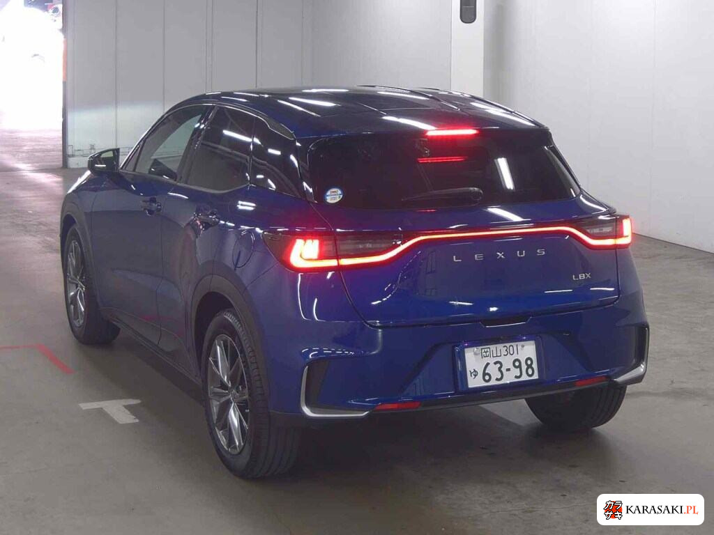 Lexus LBX 2024 z aukcji japońskiej