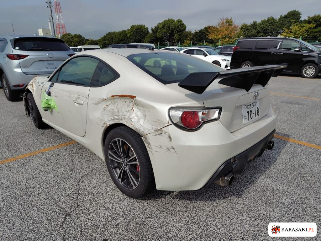 Toyota 86 2012 z aukcji japońskiej