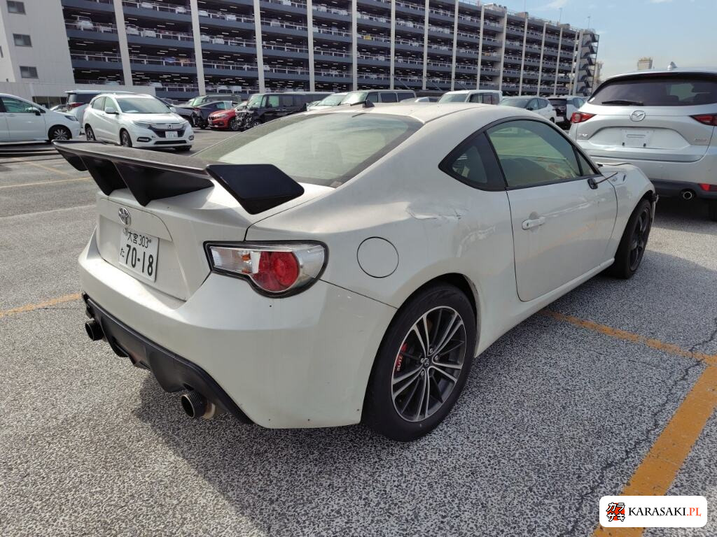 Toyota 86 2012 z aukcji japońskiej
