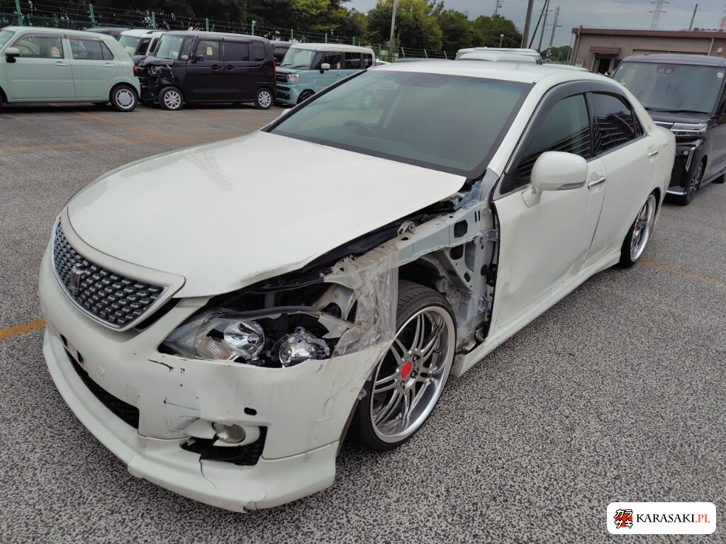 Toyota Crown 2009 z aukcji japońskiej