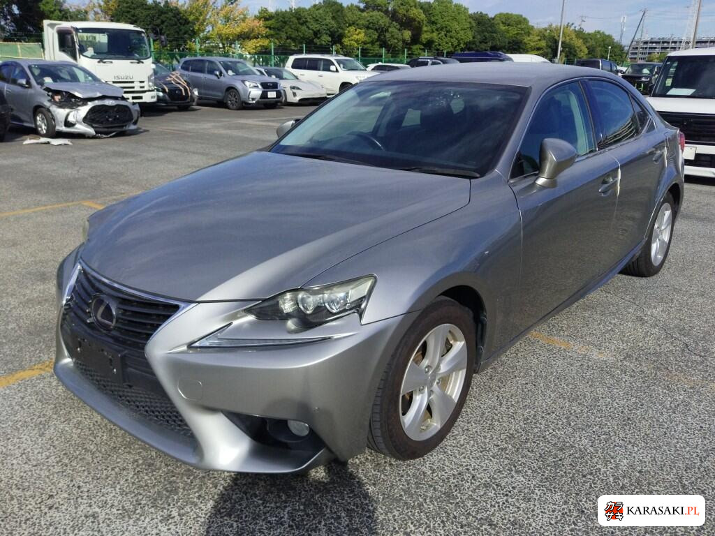 Lexus Is 2013 z aukcji japońskiej
