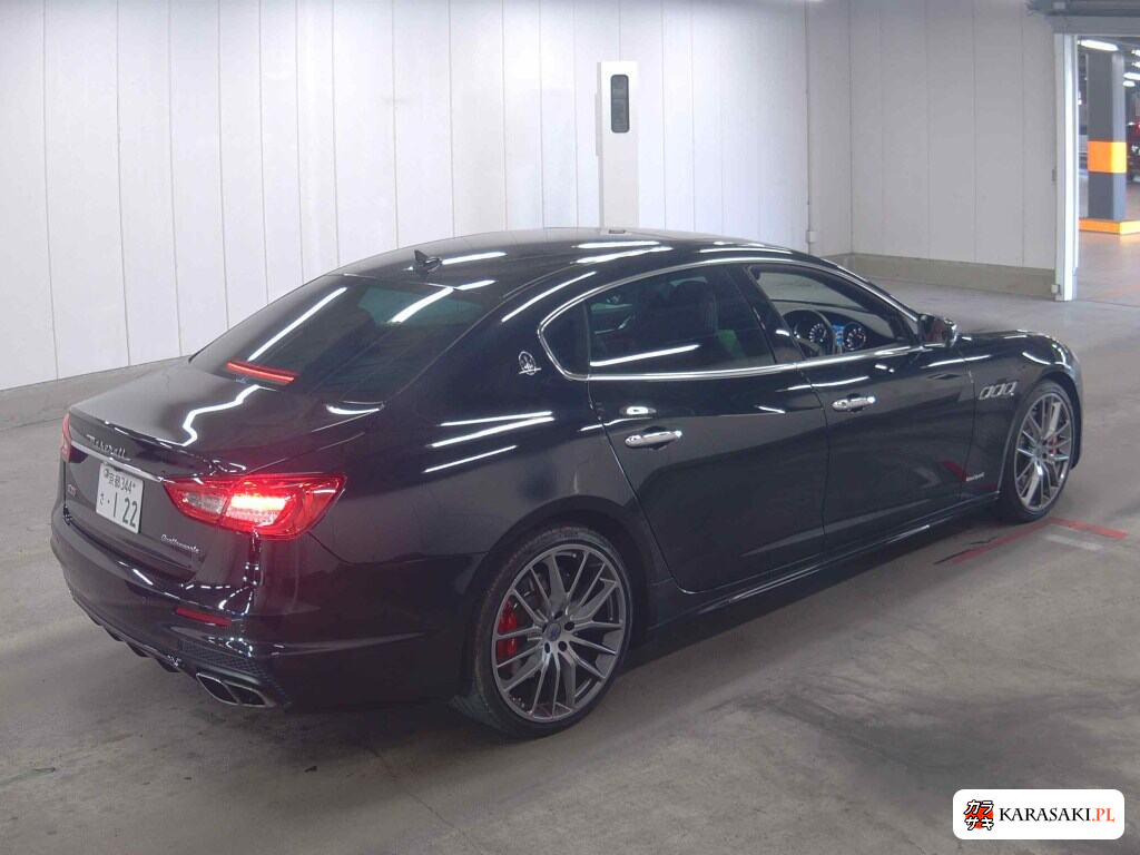Maserati Quattroporte 2018 from a Japanese auction