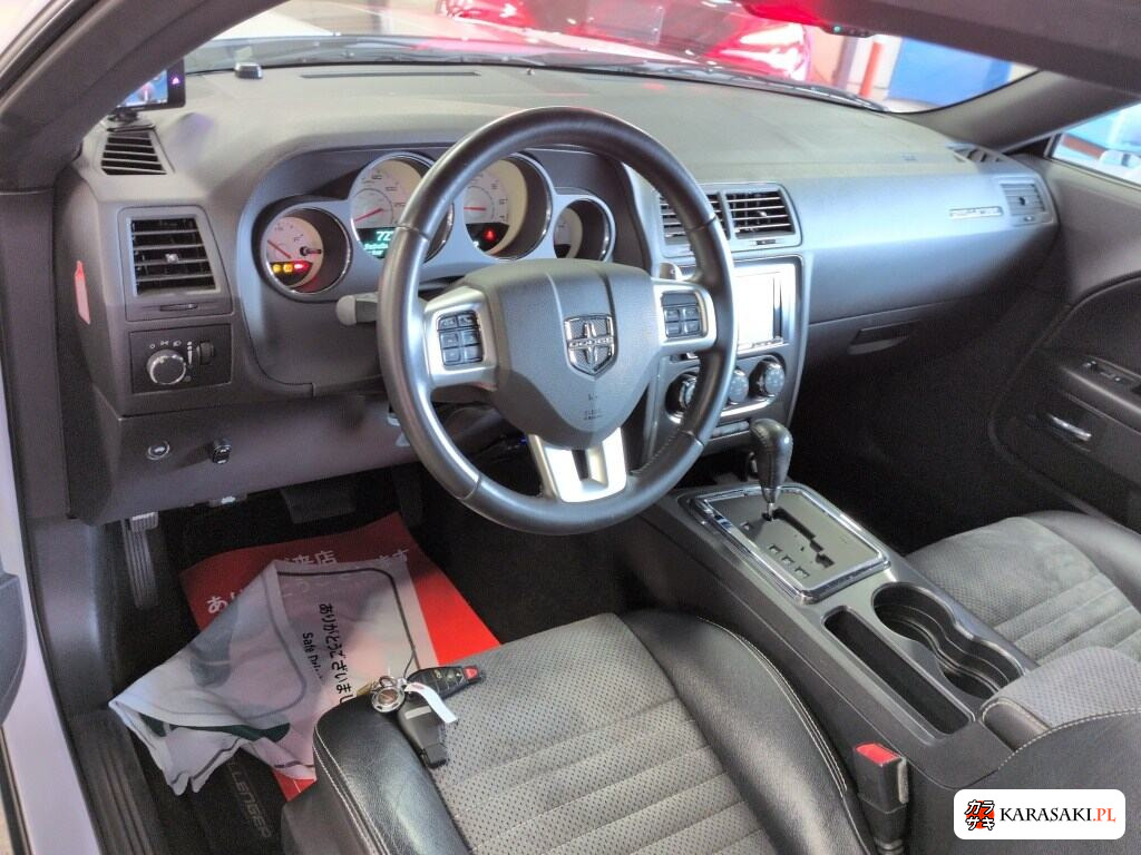 Dodge Challenger 2015 z aukcji japońskiej