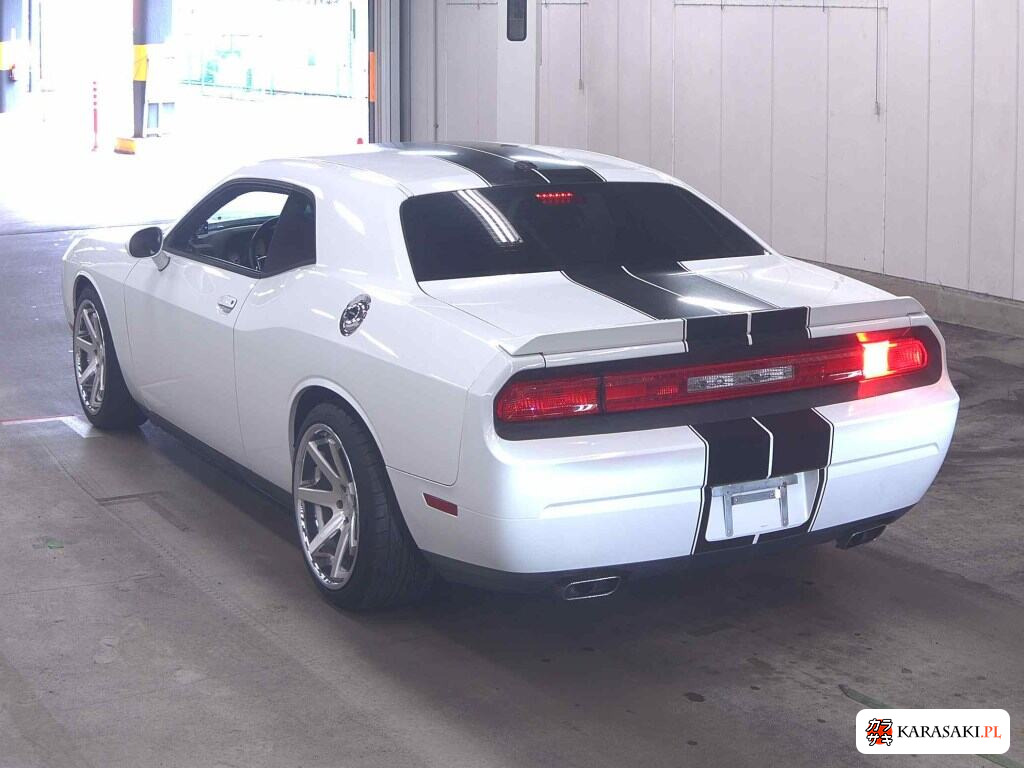 Dodge Challenger 2015 z aukcji japońskiej