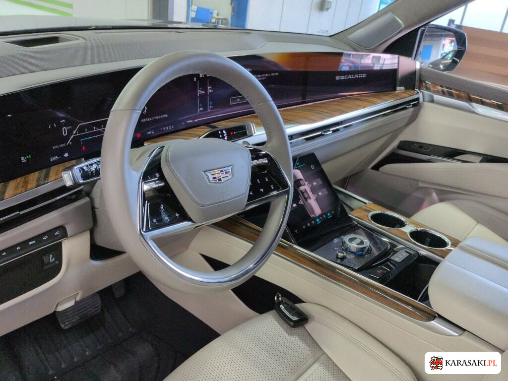 Cadillac Escalade 2025 z aukcji japońskiej