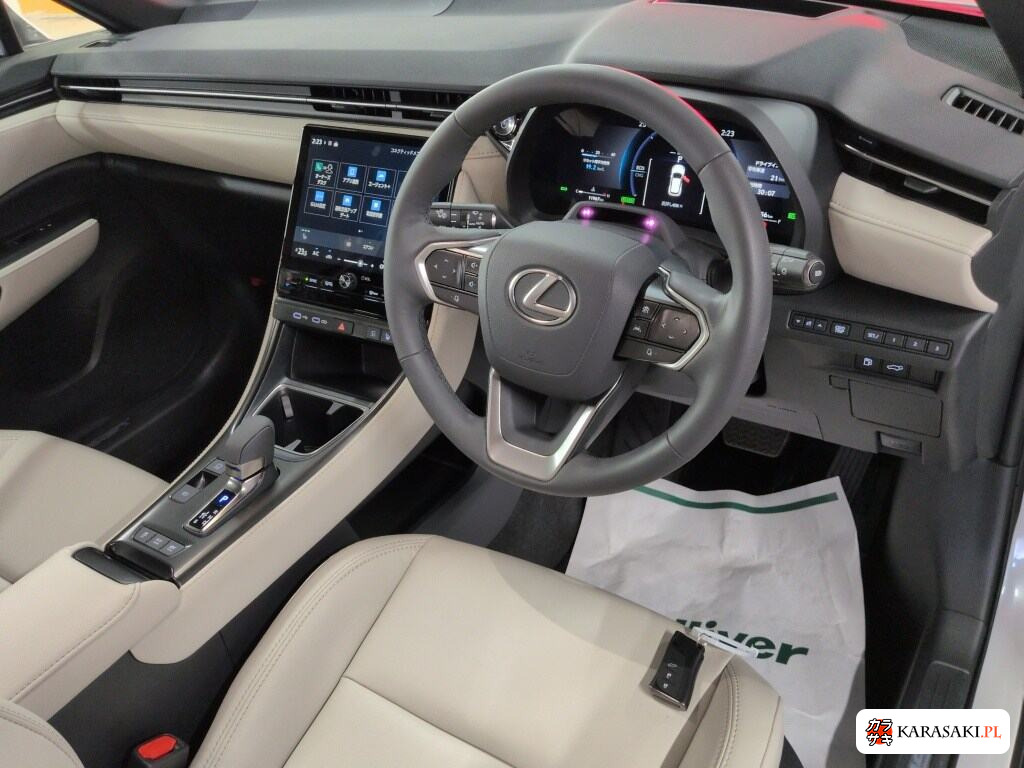 Lexus LBX 2025 z aukcji japońskiej