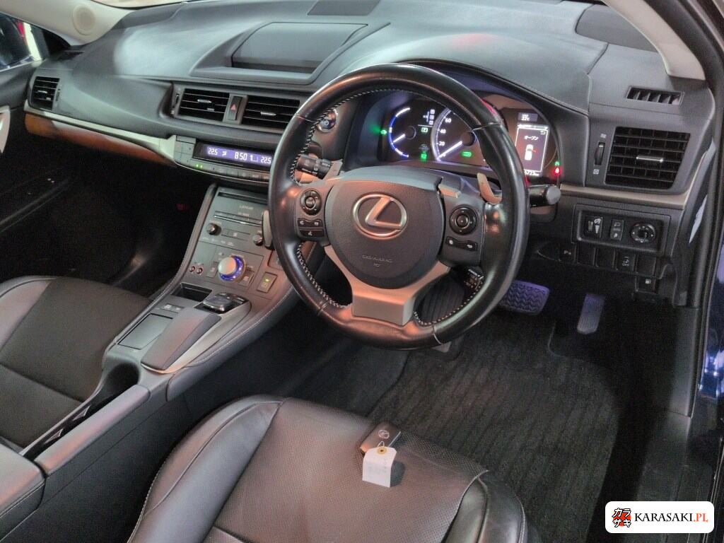Lexus CT 2016 z aukcji japońskiej