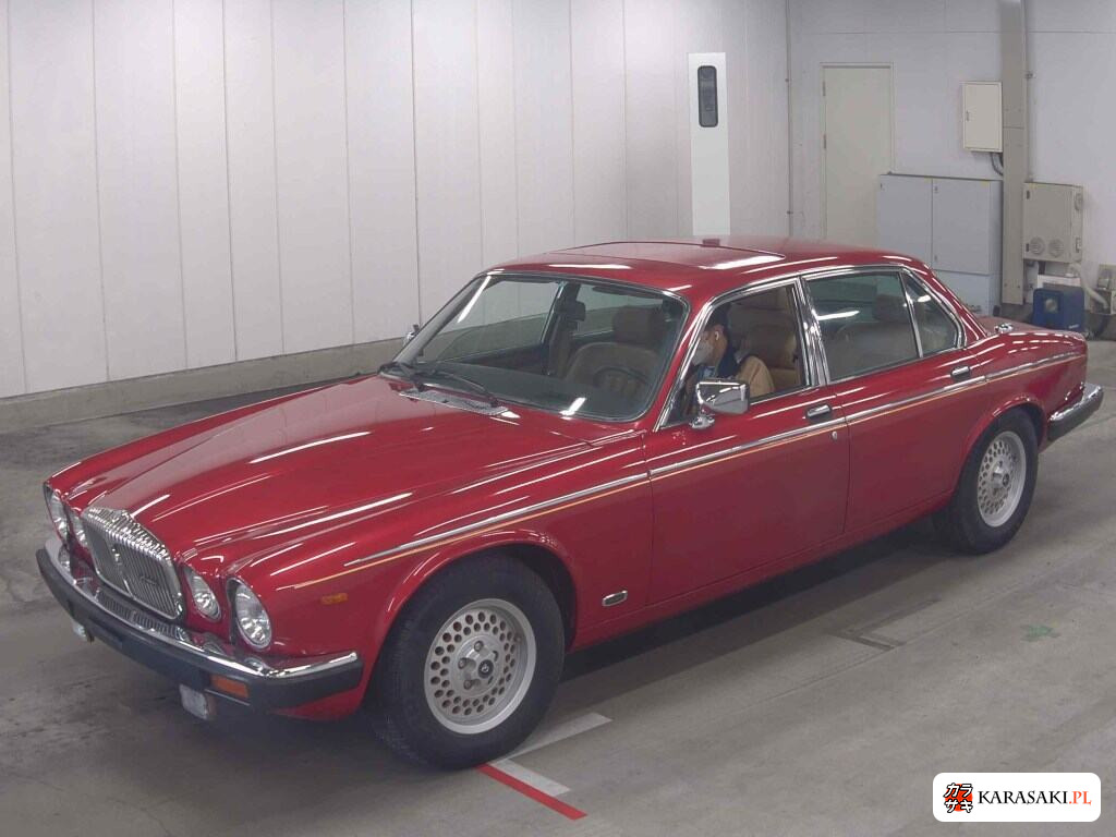 Daimler 1995 z aukcji japońskiej