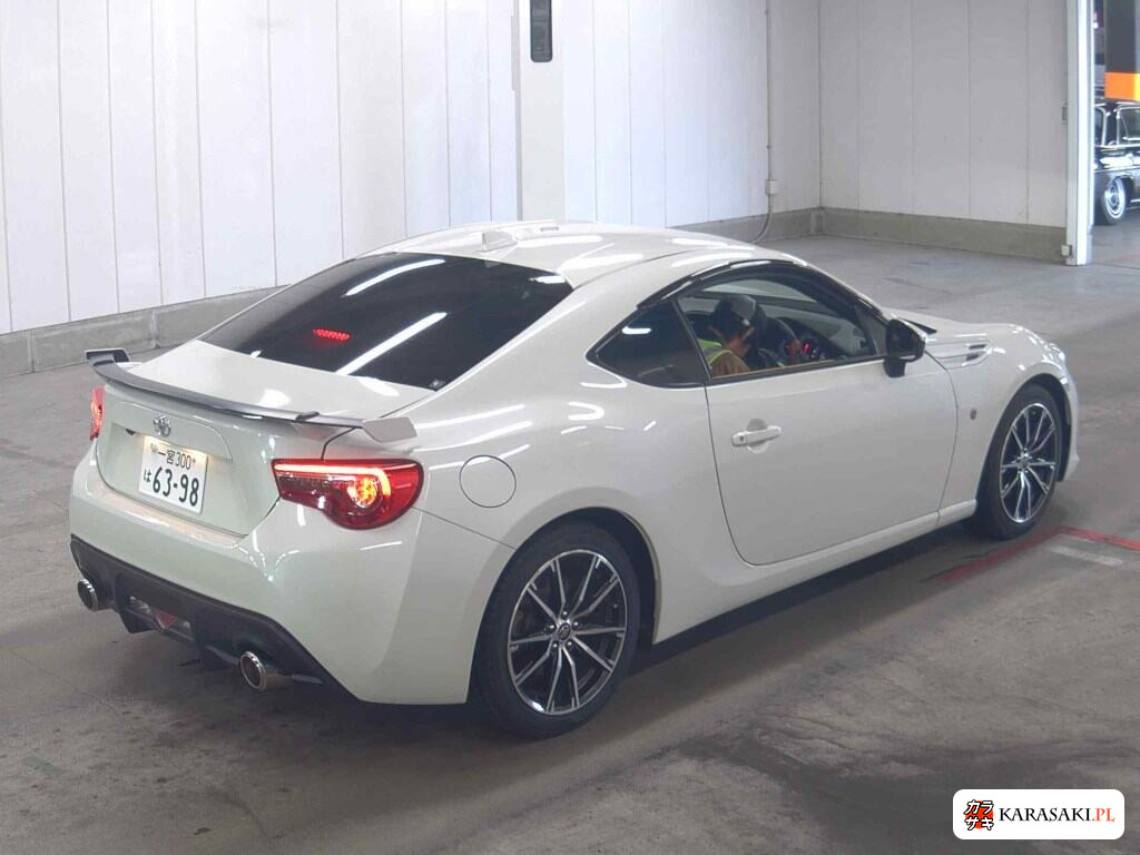Toyota 86 2019 z aukcji japońskiej