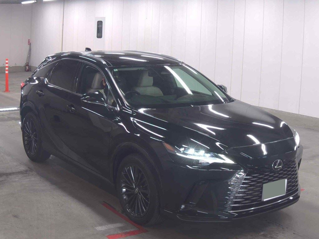 Lexus RX 2024 z aukcji japońskiej