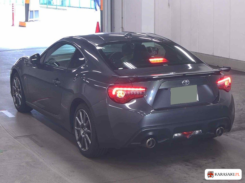 Toyota 86 2021 z aukcji japońskiej
