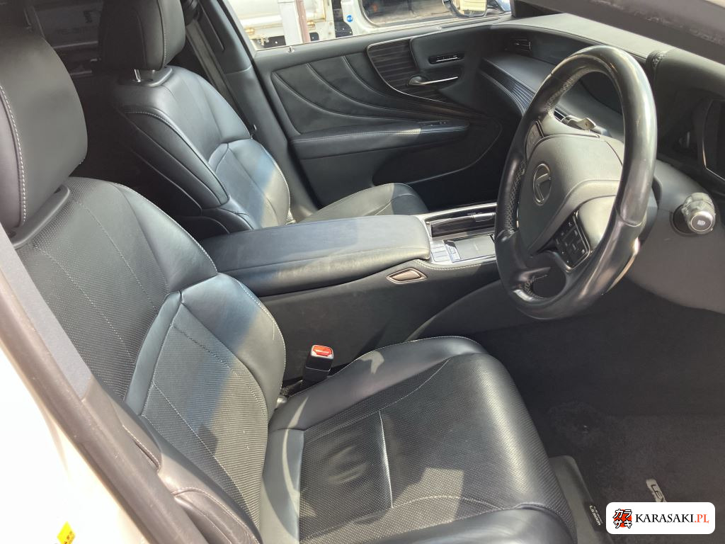 Lexus LS 2018 z aukcji japońskiej